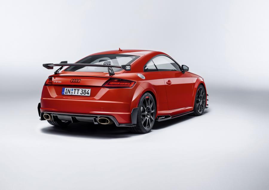  Audi TT RS Coupe Performance Parts (8S) 2017 года  (WW) (фото 6 из 16)